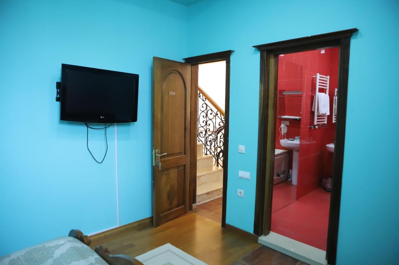 Hotel Black Sea House Batumi Exterior photo